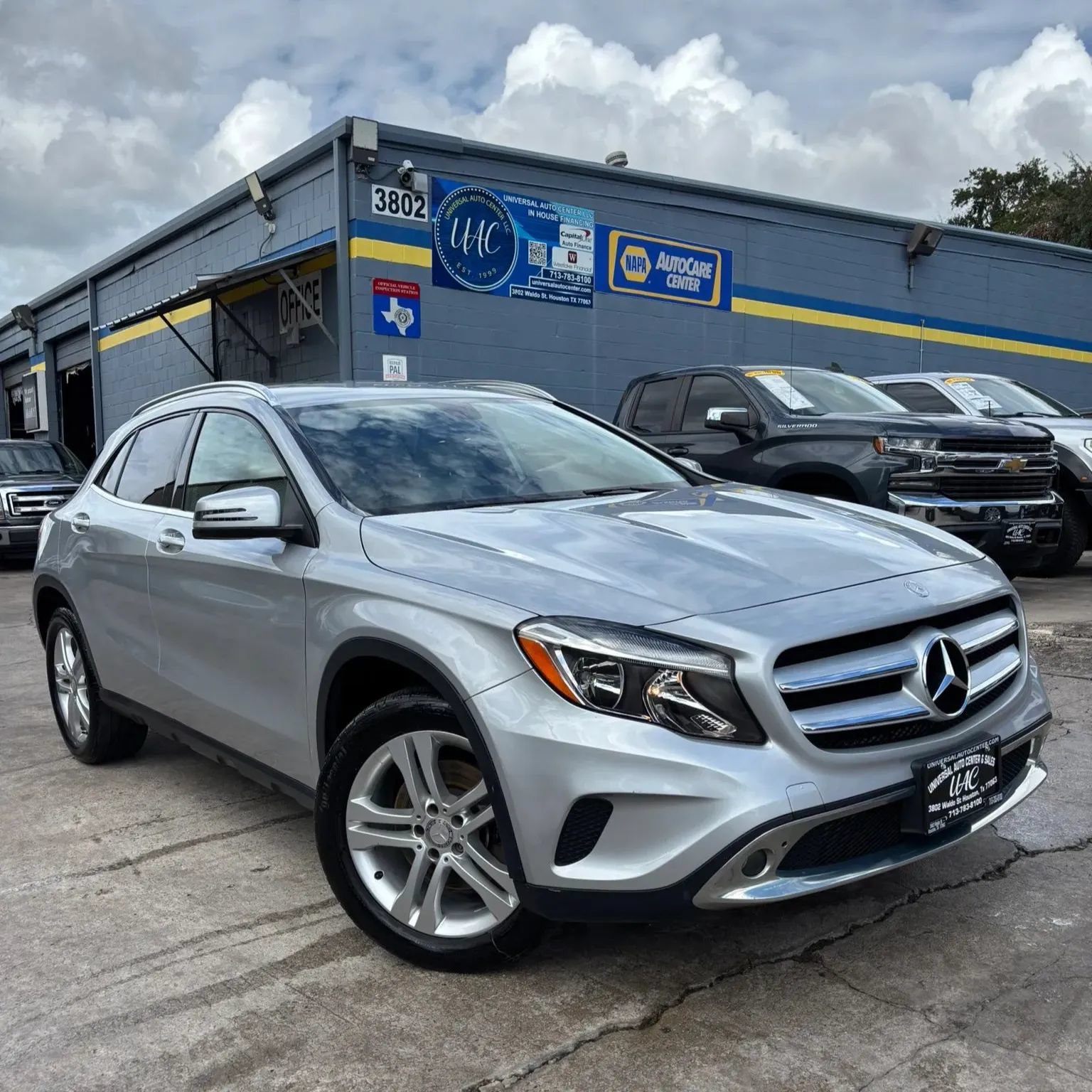 Used 2015 Mercedes-Benz GLA 250 image 1