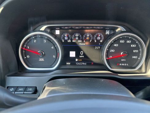 Certified 2022 Chevrolet Silverado 2500 High Country w/ Technology Package image 18