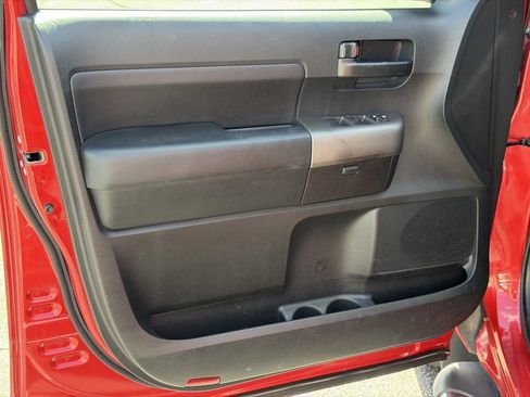 Used 2011 Toyota Tundra 4x4 Double Cab w/ SR5 Pkg image 19