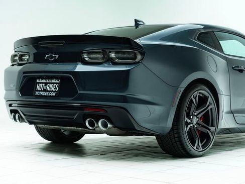 Used 2022 Chevrolet Camaro SS image 14