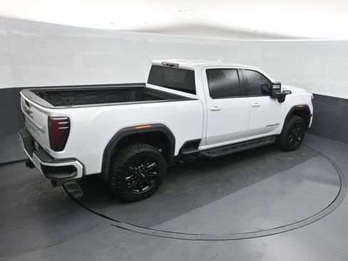 Used 2025 GMC Sierra 2500 AT4 AWD/4WD image 31