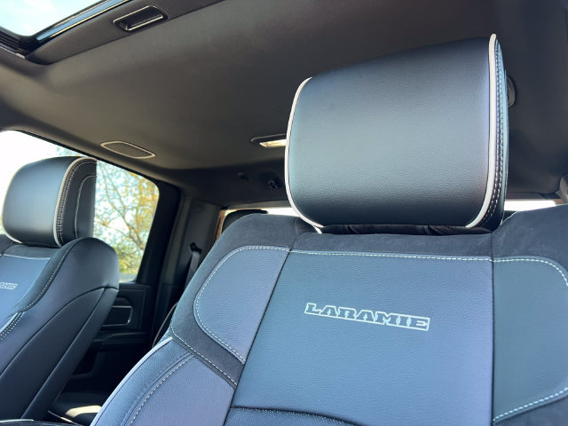 Used 2025 RAM 2500 Laramie w/ Night Edition AWD/4WD image 17