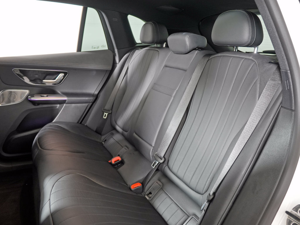 Used 2023 Mercedes-Benz EQE 500 4MATIC SUV w/ Exclusive Trim Package image 32
