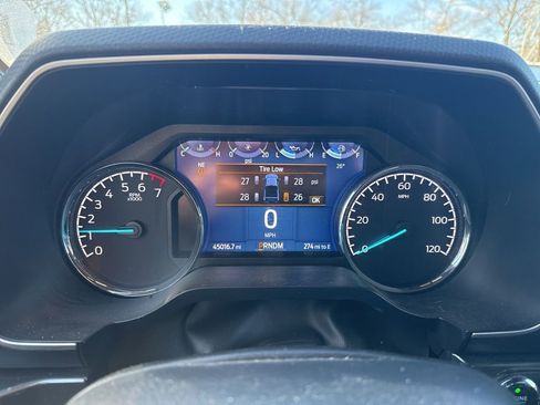 Used 2022 Ford F150 XLT w/ Equipment Group 302A High image 11