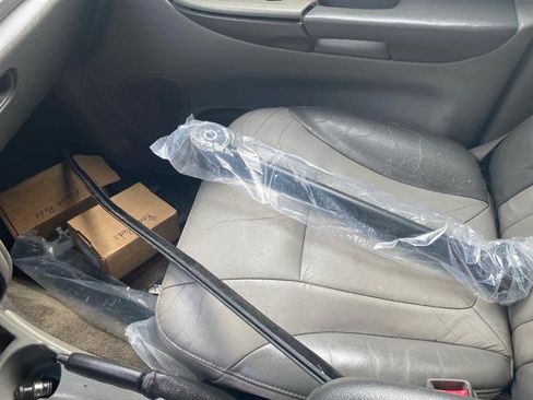 Used 2004 Chevrolet TrailBlazer 4WD w/ LT Preferred Equipment Group image 13