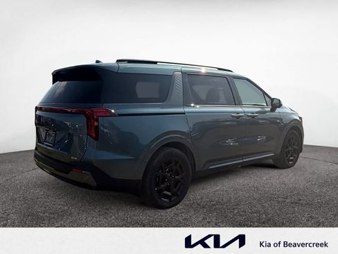 Used 2026 Kia Carnival SX w/ SX Dark Edition Package image 5