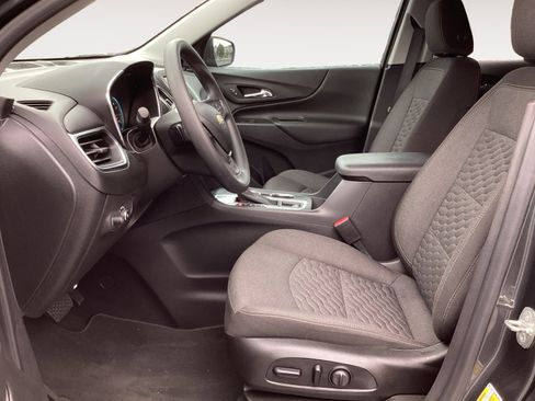 Used 2021 Chevrolet Equinox LT w/ LPO, Cargo Package image 25