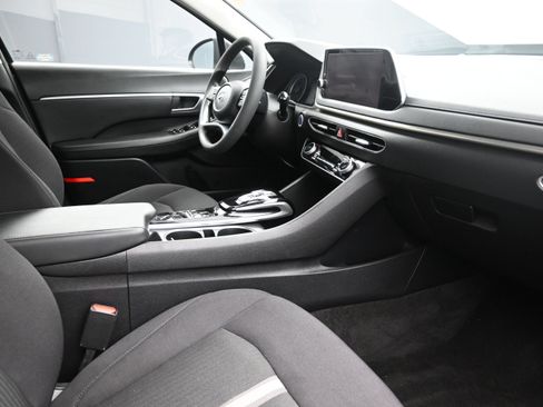 Used 2023 Hyundai Sonata SEL w/ Preferred Accessory Package FWD image 26