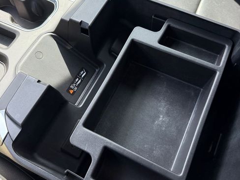 Used 2024 GMC Sierra 1500 SLT w/ SLT Premium Plus Package image 27