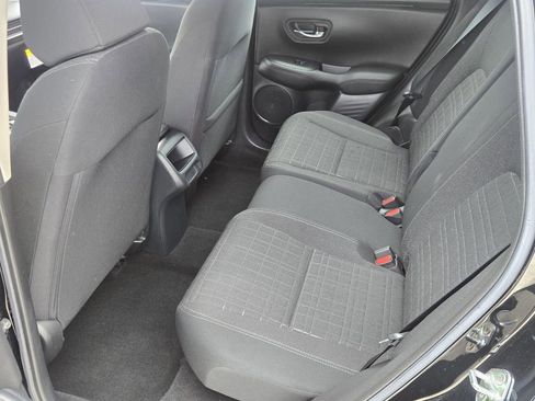Certified 2023 Honda HR-V LX image 11