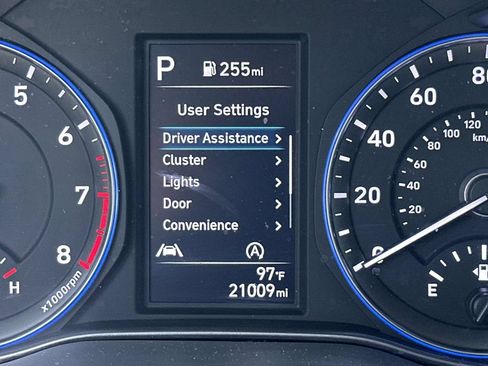 Used 2023 Hyundai Kona SEL AWD/4WD image 25