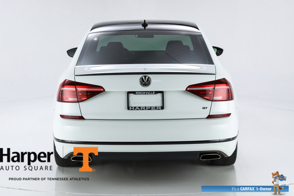 Used 2018 Volkswagen Passat 3.6 FWD image 46
