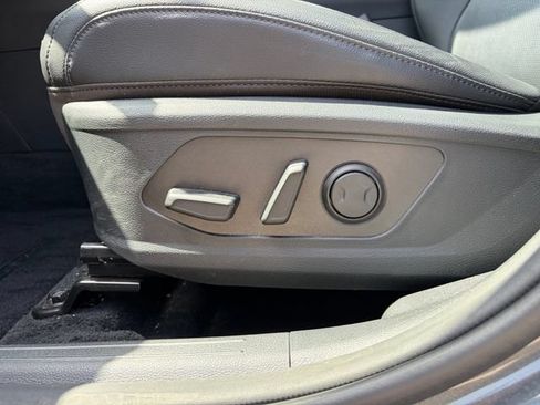 Used 2023 Kia Sportage EX AWD/4WD image 8