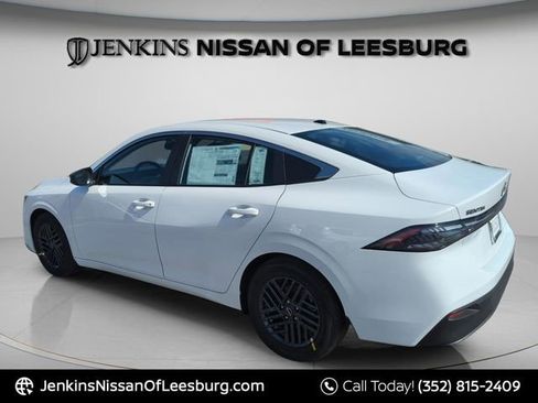 New 2026 Nissan Sentra SV w/ Floor Mat Package FWD image 9