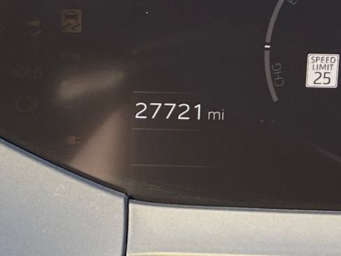 Certified 2023 Toyota Prius LE AWD/4WD image 27