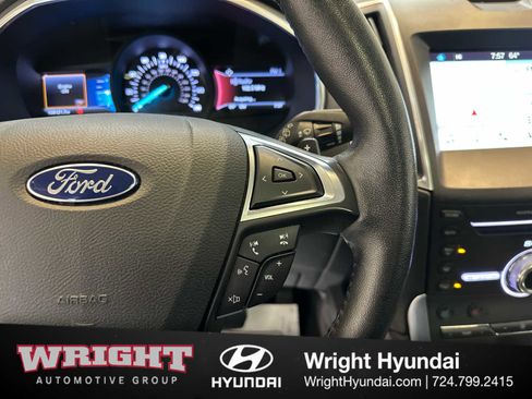 Used 2017 Ford Edge Titanium w/ Equipment Group 301A image 21