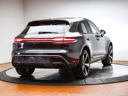 Used 2025 Porsche Macan Turbo image 6