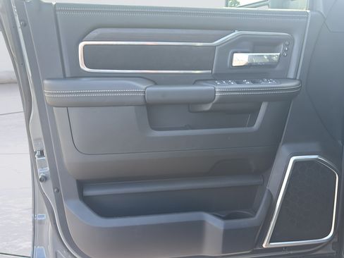 New 2026 RAM 2500 Laramie w/ Night Edition AWD/4WD image 19