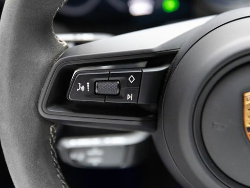 Used 2022 Porsche 911 GT3 image 61