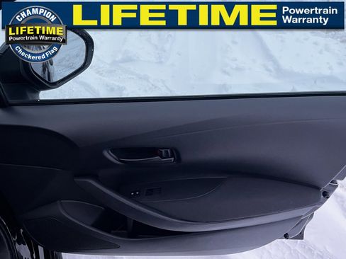 Used 2024 Toyota Corolla LE image 38