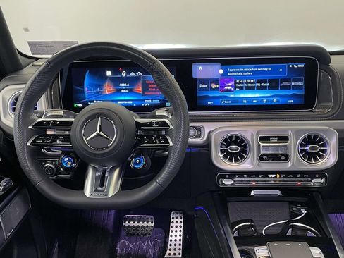 Used 2025 Mercedes-Benz G 63 AMG 4MATIC image 25