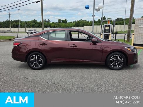 Used 2024 Nissan Sentra SV FWD image 16