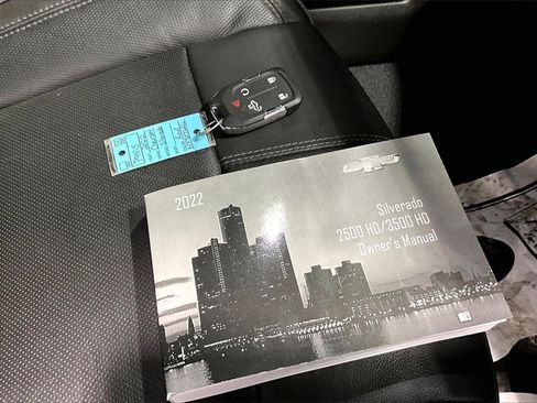 Used 2022 Chevrolet Silverado 3500 High Country w/ Technology Package image 34