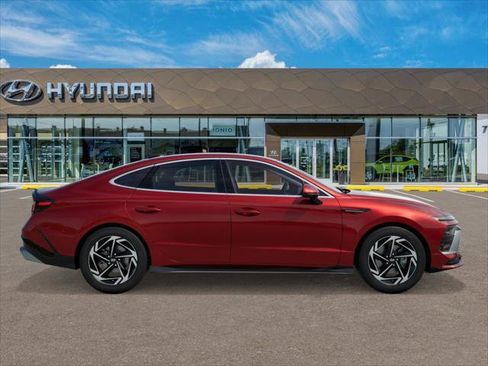 New 2026 Hyundai Sonata SEL AWD/4WD image 7