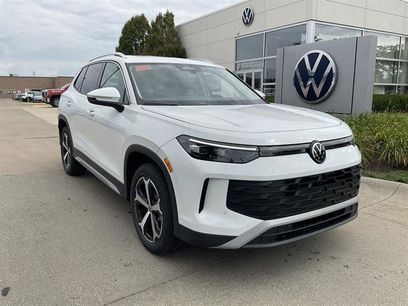 New 2025 Volkswagen Tiguan SE