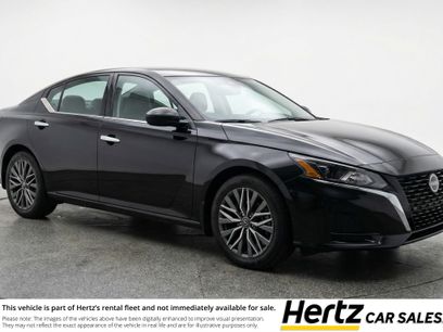 Used 2025 Nissan Altima 2.5 SV