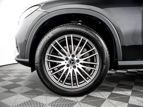 Certified 2026 Mercedes-Benz GLC 300 image 4