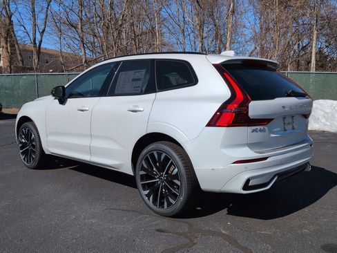 New 2026 Volvo XC60 B5 Ultra w/ Protection Package Premier image 3