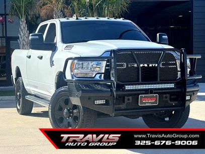 Used 2024 RAM 2500 Tradesman w/ Chrome Appearance Group