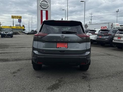 New 2026 Nissan Rogue S image 5