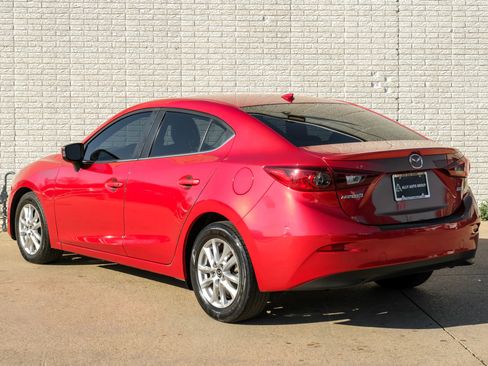 Used 2016 MAZDA MAZDA3 i Grand Touring image 11