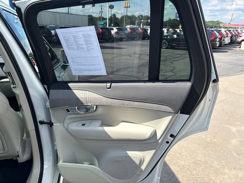 Certified 2024 Volvo XC90 B6 Ultimate w/ Lounge Package AWD/4WD image 36
