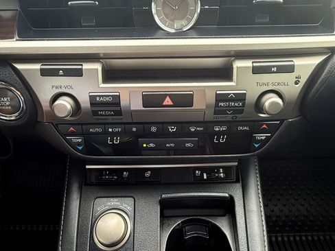 Used 2018 Lexus ES 350 w/ Navigation System Package FWD image 34