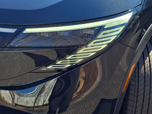 New 2026 Nissan Leaf Platinum+ w/ Floor Mat Package (Platinum+) image 32