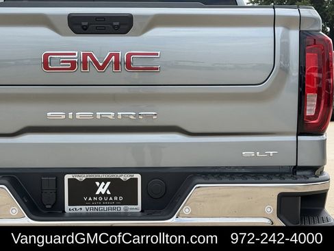 New 2026 GMC Sierra 1500 SLT AWD/4WD image 5