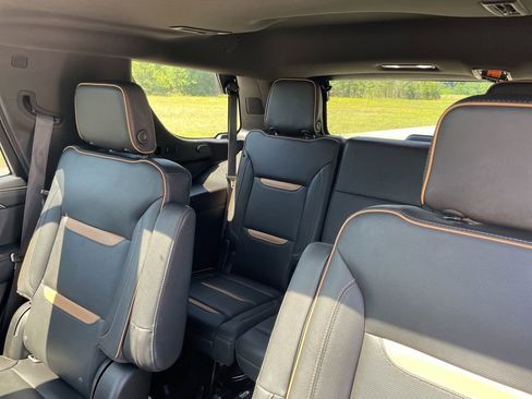 Used 2021 GMC Yukon AT4 w/ AT4 Premium Plus Package AWD/4WD image 31