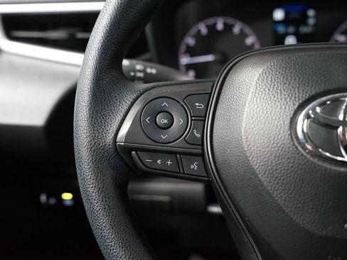 Certified 2025 Toyota Corolla LE image 14