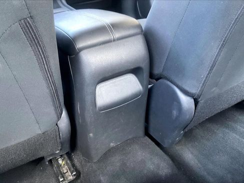 Used 2024 Nissan Sentra S FWD image 32