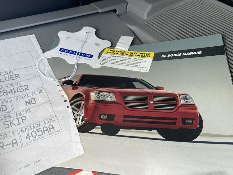 Used 2006 Dodge Magnum SRT8 RWD image 57