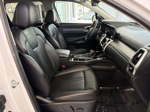 Used 2023 Kia Sorento SX FWD image 26