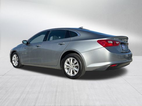 Used 2025 Chevrolet Malibu LT FWD image 8