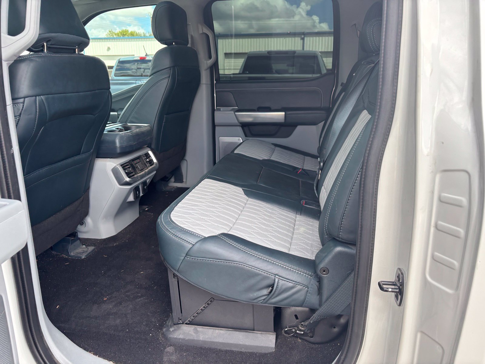 Used 2023 Ford F150 Limited AWD/4WD image 11
