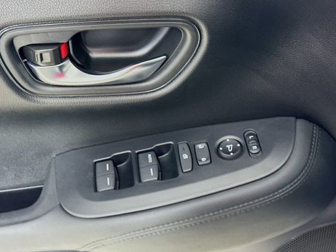 Used 2024 Honda HR-V LX image 20