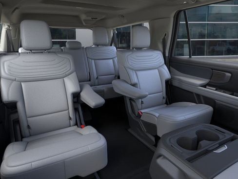 New 2026 Ford Expedition Max Platinum w/ Platinum Ultimate Package image 13