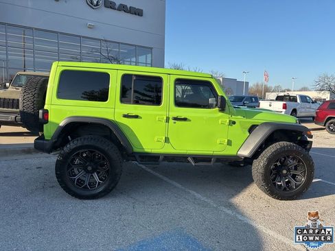 Used 2024 Jeep Wrangler Unlimited Sport AWD/4WD image 29