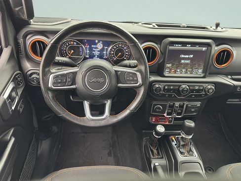 Used 2023 Jeep Gladiator Mojave w/ Cold Weather Group AWD/4WD image 14